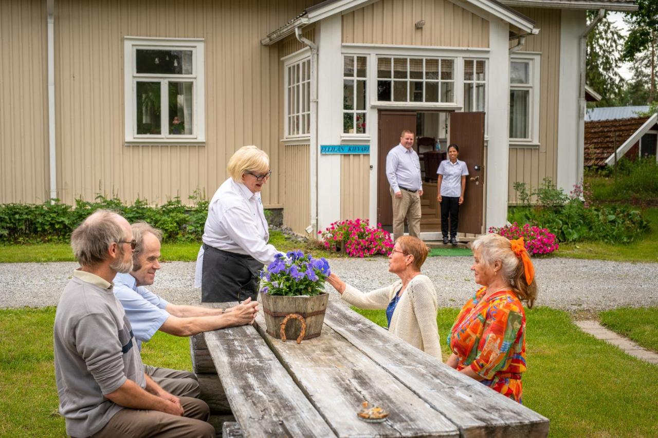 Ellilaen Kievari Toijala Exterior foto